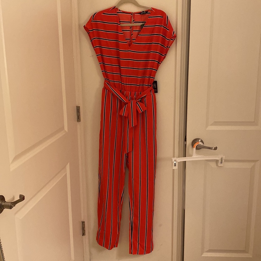 NWT Express Striped V Neck Jumpsuit - Picture 4 of 6